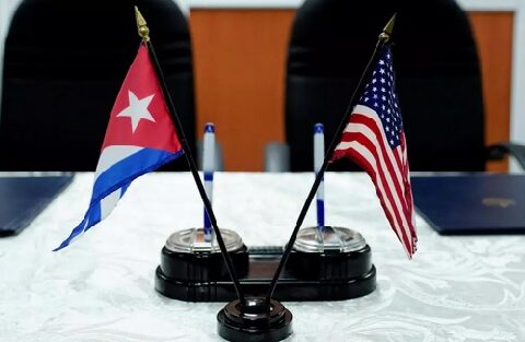 Cuba defiende la paz y entendimiento con Estados Unidos.