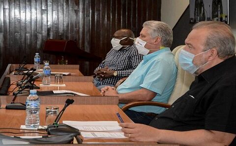 Miguel Díaz-Canel sentenció este fin de semana que "Hay mucho trabajo que hacer y debemos seguir enfrentando con eficiencia a la pandemia"