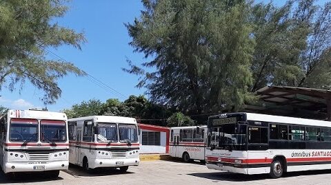 Omnibus urbanos a disposición del transporte de los trabajadores de centros claves en la producción y los servicios