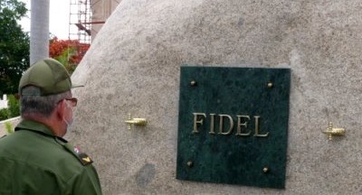 Tributo eterno a Fidel al calor de las acciones de conservación del cementerio Santa Ifigenia de Santiago de Cu