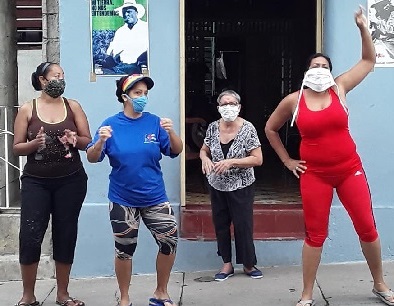 Mujeres Santiagueras como todas las cubanas merecen un monumento por tantos años de resistencia al bloqueo