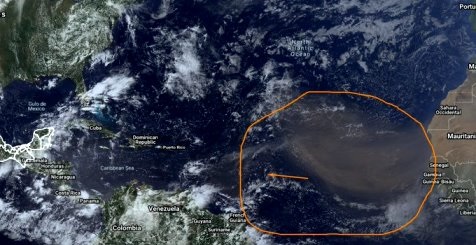 Nubes de polvos del Sahara Occidental impactan sobre el Caribe.