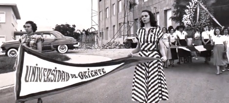 Vilma Espín en la Universidad de Oriente en Santiago de Cuba.