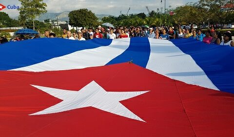 Santiago de Cuba, la ciudad de las banderas cubanas. Texto y foto: Santiago Romero Chang