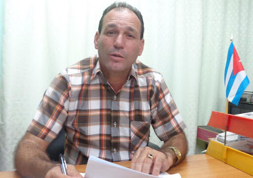 René Berenguer secretario general de la CTC en Santiago de Cuba