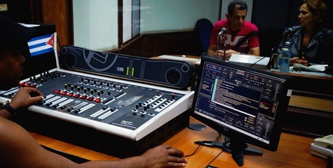 CMKW, Radio Mambí, desde el corazón de la ciudad de Santiago de Cuba.