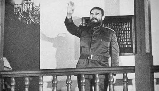 Fidel desde el ayuntamiento de Santiago de Cuba
