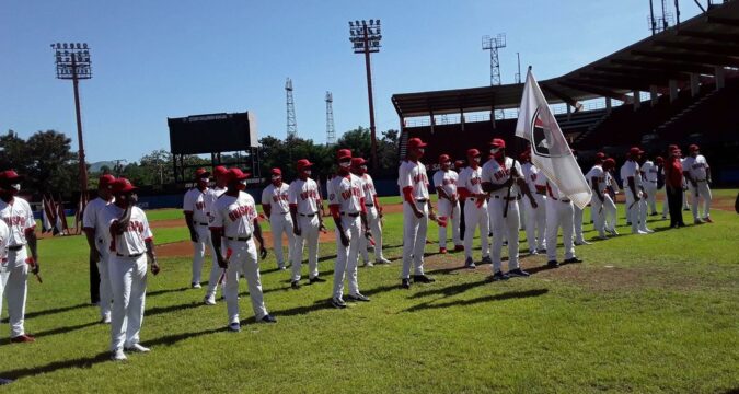 Abanderamiento equipo Santiago de béisbol