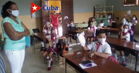 Para cumplir con el distanciamiento físico se buscaron alternativas de reubicación para 643 grupos de Primaria, 234 de Secundaria Básica y 154 de Preuniversitario. (Foto: Rosa Álvarez)