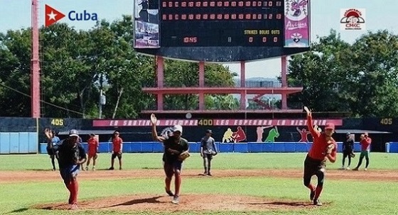 Estadio Guillermón Moncada, cuartel general de ls Avispas de Santiago de Cuba