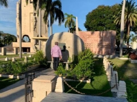 Rinde Miguel Díaz Canel tributo a Fidel en Santiago de Cuba