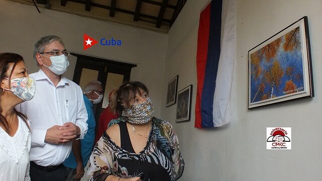 Inaugurada en Santiago de Cuba Exposición “La Rusia contemporánea”. Foto: Ling Kevin Romero Coronel
