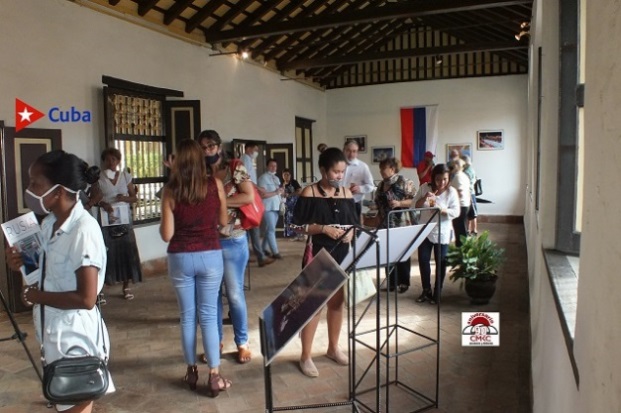 Inaugurada en Santiago de Cuba Exposición “La Rusia contemporánea”.  Foto: Ling Kevin Romero Coronel