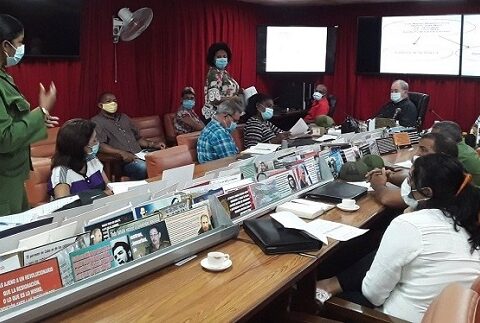 Urge ante la covid-19 más control y disciplina social e institucional en Santiago de Cuba