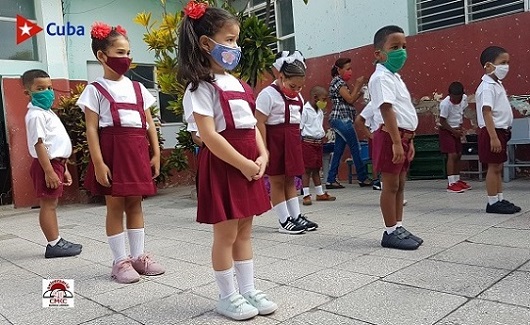 Inicio del Curso Escolar en Santiago de Cuba. Foto: Santiago Romero Chang.