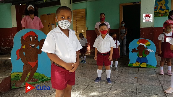 Curso Escolar en Santiago de Cuba. Foto: Santiago Romero Chang.