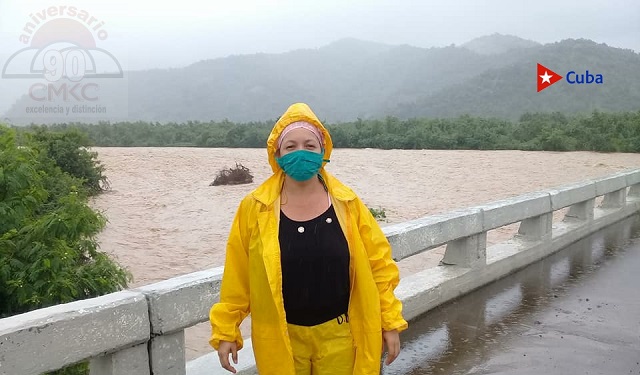 Desde ayer a hoy 103 milimetros de agua en Chivirico. El río Guamá muestra una crecida como hace veinte años atrás.