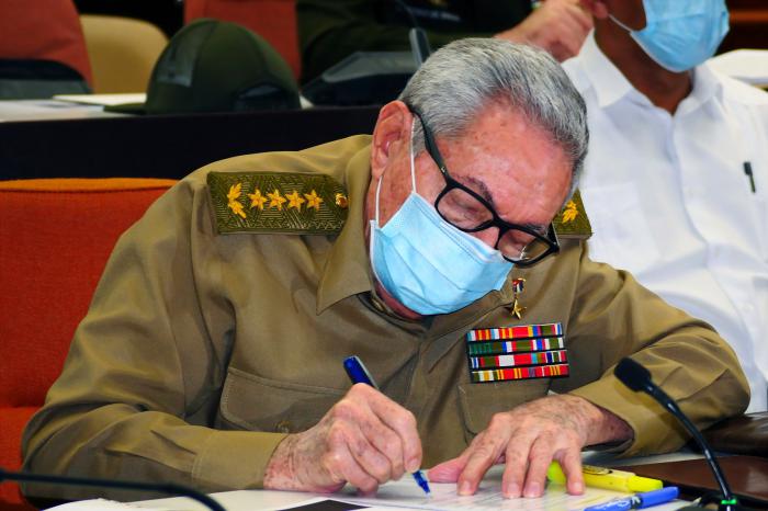 Raúl Castro Ruz, General de Ejército