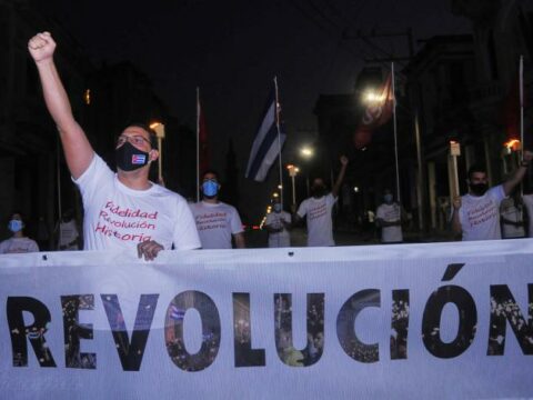 LA LUZ DEL APÓSTOL NO SE APAGA JAMÁS. La historia de Cuba es de victoria