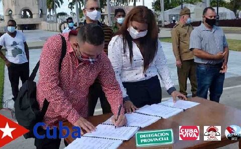 Firman Código de Ética dirigentes de Santiago de Cuba