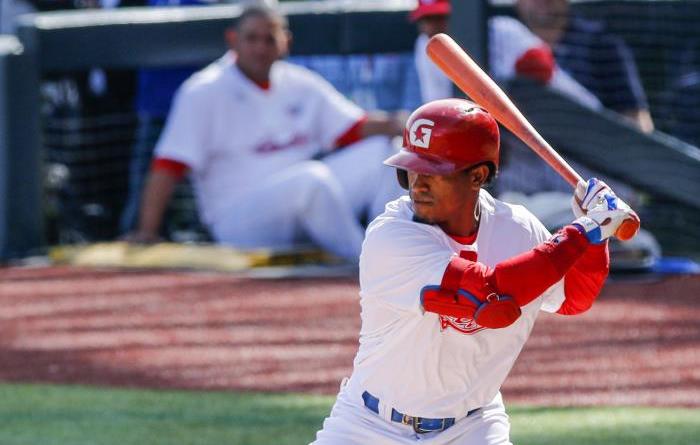 Cuba, Roel Santos parece el único indiscutido en el line-up del Cuba. Foto: Ismael Batista Ramírez