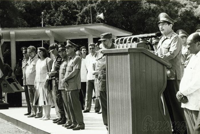  Comandante en Jefe, informo: ¡la Operación Carlota ha concluido!», expresó el General de Ejército Raúl Castro en 1991. Foto: Orlando Cardona