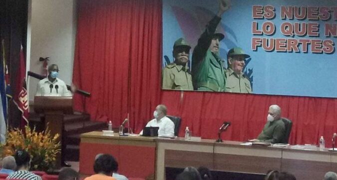 Santiago de Cuba, oncena provincia en evaluar la implementación de acuerdos del 8vo. Congreso del Partido