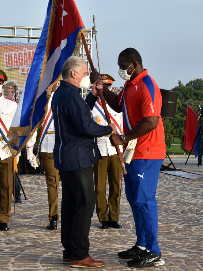 Abanderamiento de la delegación cubana que participará en los XXXII Juegos Olímpicos de Tokio 2020 Foto: Estudios Revolución