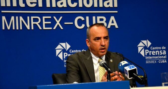 Ernesto Soberón, director general de Asuntos Consulares Cubanos Residentes en el Exterior del Ministerio de Relaciones Exteriores (MINREX) Foto: Ricardo López Hevia