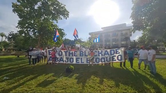 Caravana en Miami contra el bloqueo a Cuba