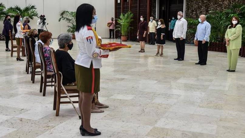 La Revolución cuenta con todas sus mujeres