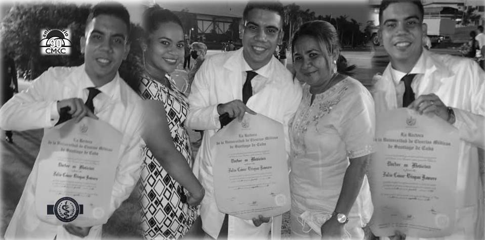 Graduación 54 de la Universidad Médica Santiaguera 2020-21