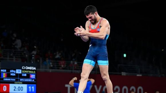 El atleta cubano Luis Orta se presentó en buena forma deportiva, impecable en su ascenso al medallero de Tokio 2020.