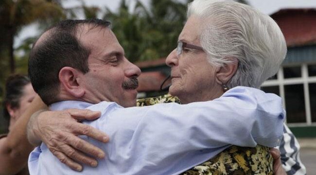 Falleció Magali Llort Ruiz, madre del Héroe de la República de Cuba Fernando González Llort.