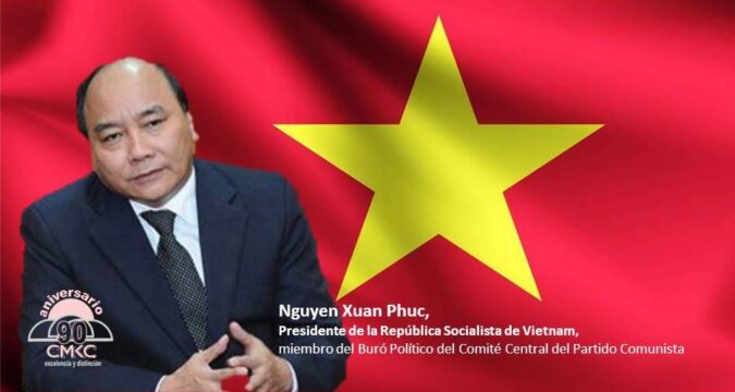 Nguyen Xuan Phuc, Presidente de la República Socialista de Vietnam y miembro del Buró Político del Comité Central del Partido Comunista de ese país.