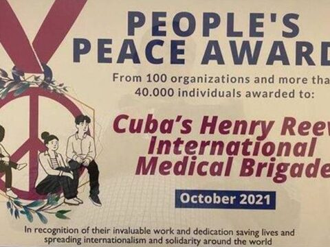 Brigada Médica Cubana Henry Reeve, merecedora del Premio a la Paz de los Pueblos