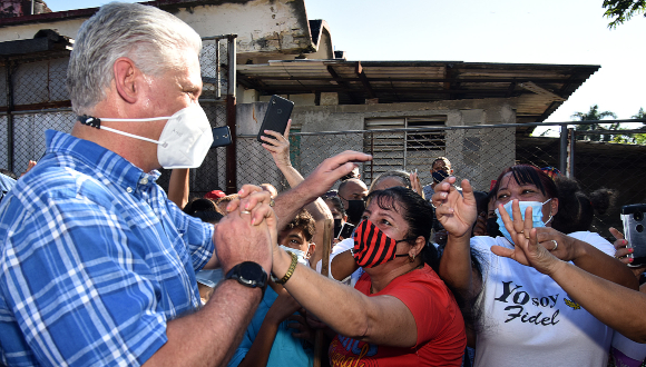 Díaz Canel: Ponerle corazón al barrio es ponerle corazón a Cuba