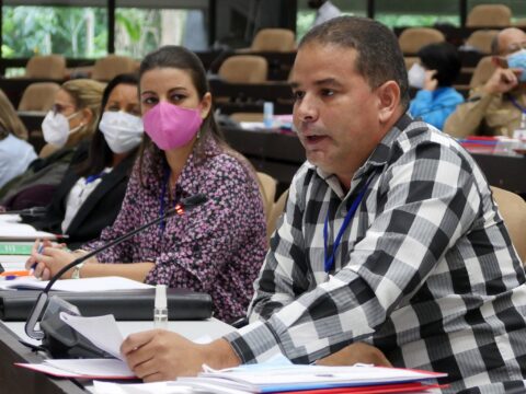 Hoy 2do. día del II Pleno del Comité Central