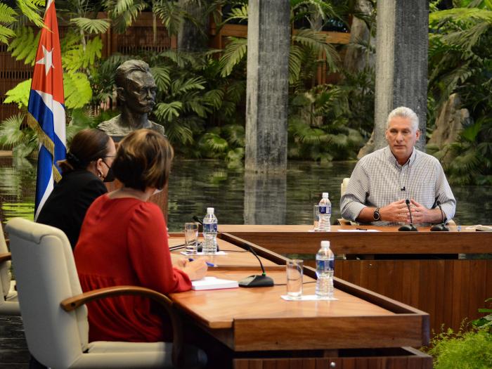 Presidente Díaz-Canel: Con un pueblo como el de Cuba no hay rendición posible