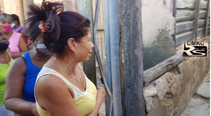 Ni muertos, ni heridos tras incendio que dejó sin viviendas al menos a 25 personas en Santiago de Cuba