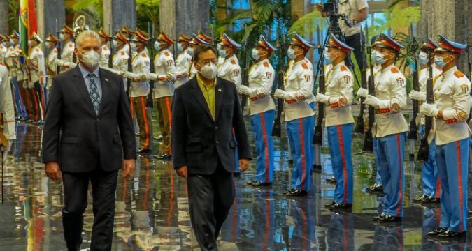 Relaciones oficiales presidentes de Bolivia y Cuba