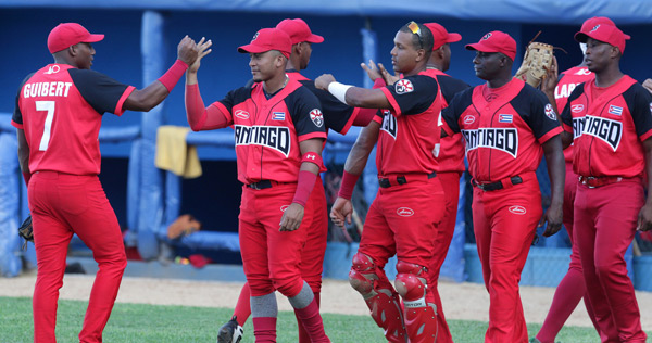 Avispas del beisbol en Santiago de Cuba anuncian nómina para 61 SNB