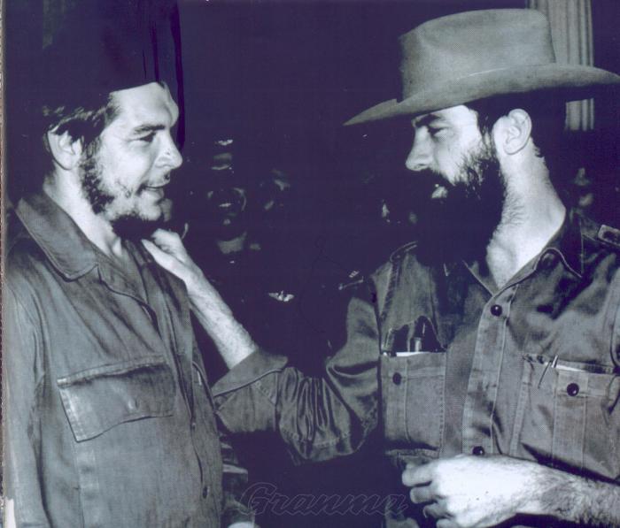 Camilo-Che hermanos en la lucha