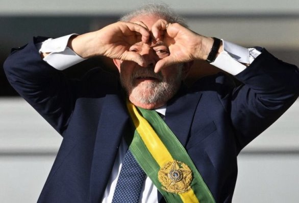 Presidente Lula levanta las banderas de la dignidad y moral de Brasil 