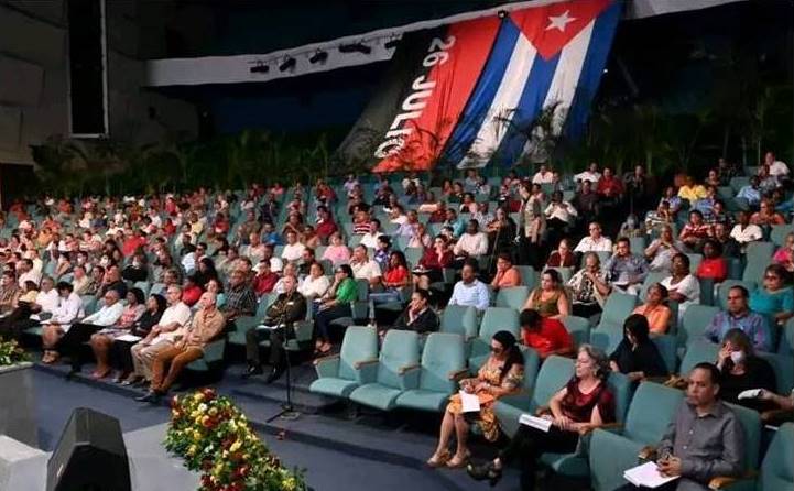 Díaz-Canel encabeza chequeo 2023 en Santiago de Cuba