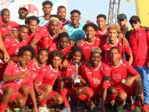 Santiago de Cuba, equipo de fútbol Los Diablos Rojos