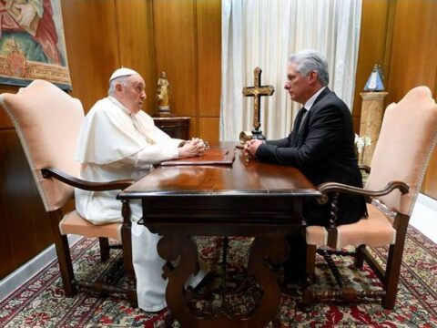Díaz-Canel en el encuentro con el Papa Francisco
