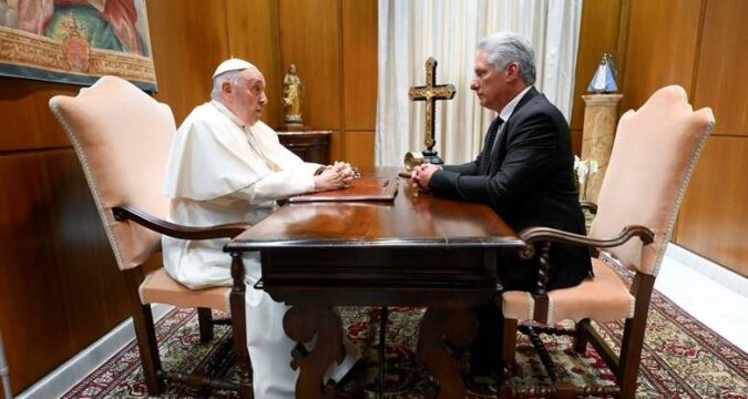 Díaz-Canel en el encuentro con el Papa Francisco
