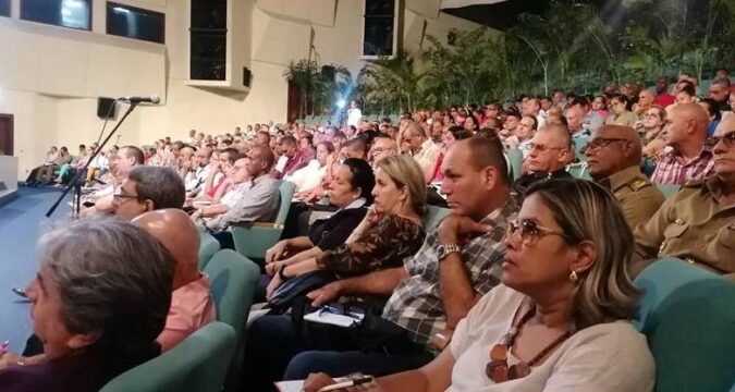 Visita gubernamental en Santiago de Cuba