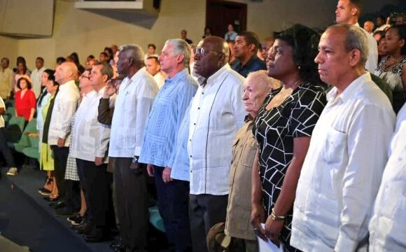 Celebran en Santiago de Cuba Asamblea Solemne por aniversario de la villa
